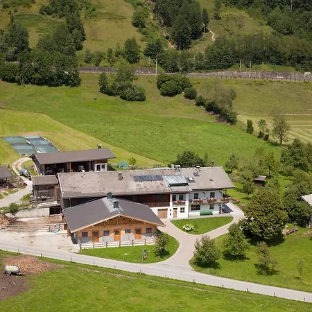 Herzoghof Çiftlik konaklama